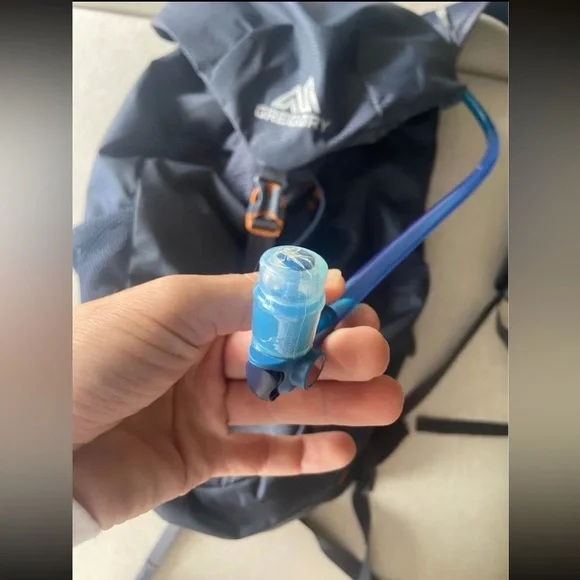 Gregory nano 18 H2O hydration pack - Picture 2 of 3